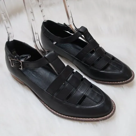 Office London x Topshop Black Leather Shoes Sz 7