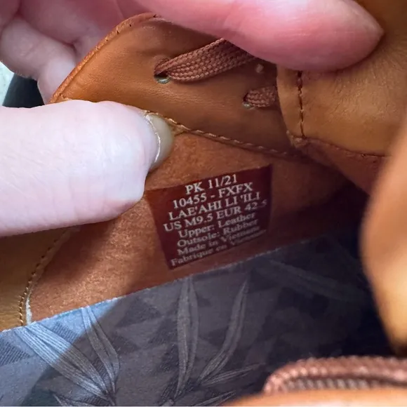 Olukai Men's Tan Casual Leather Shoes 9.5