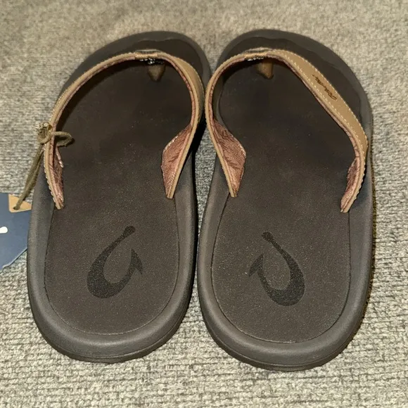 Olukai Sandals NWT