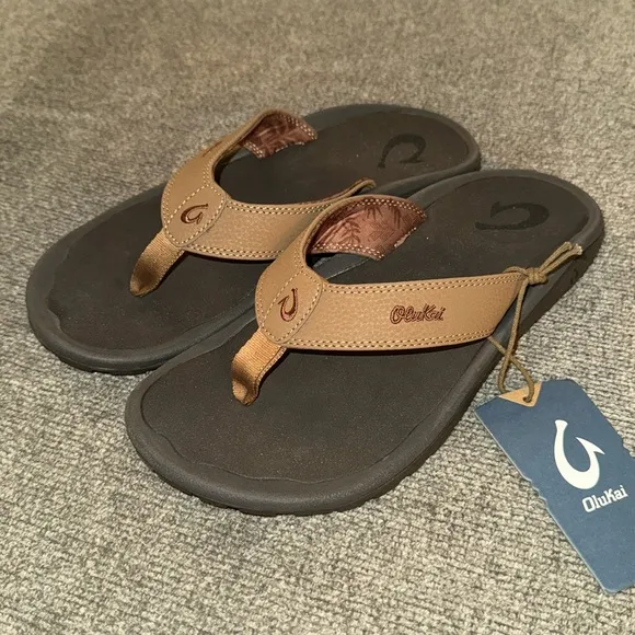 Olukai Sandals NWT