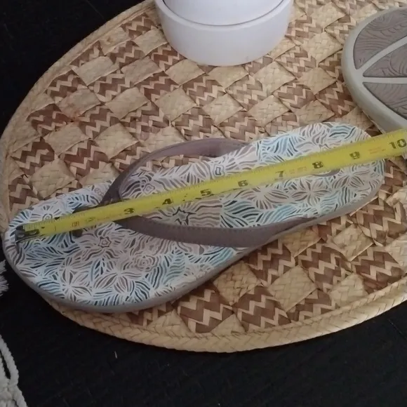 OLUKAI SANDALS