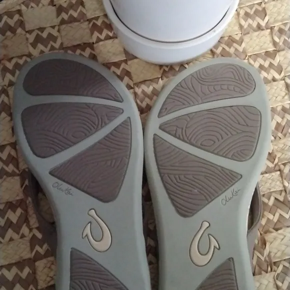 OLUKAI SANDALS