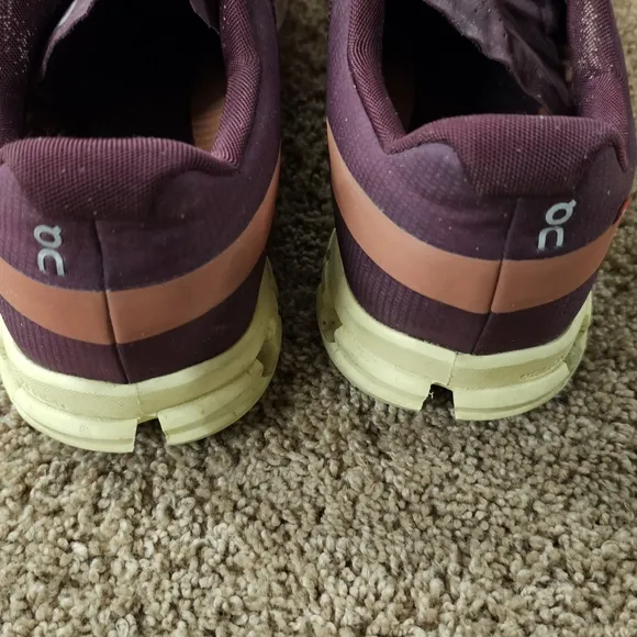 On Cloud Cloudflow Men Running Sneakers Red Rust/Limelight - Sz 13