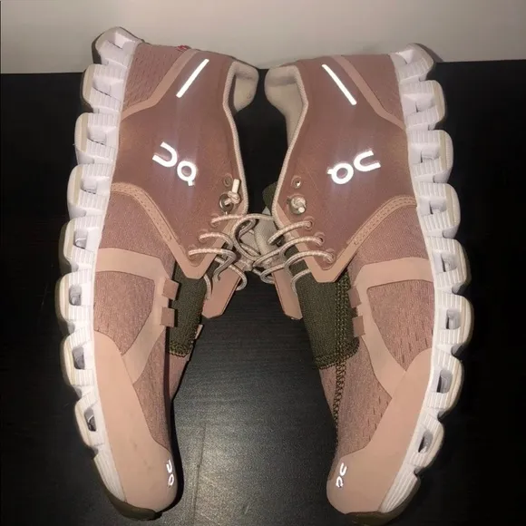 On Cloud Running Shoes Sneakers