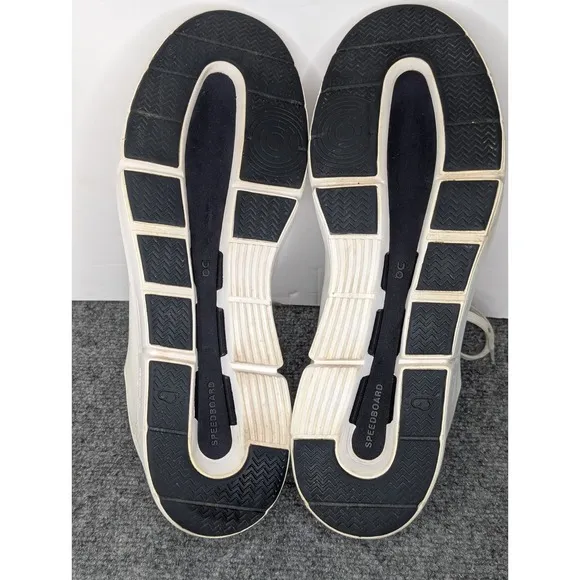 On Cloud Shoes Mens 13 The Roger Spin White &amp; Black Sneakers Tennis Shoe