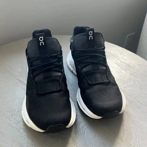 On Cloudnova Running Shoes Black Phantom/White size Womens 10