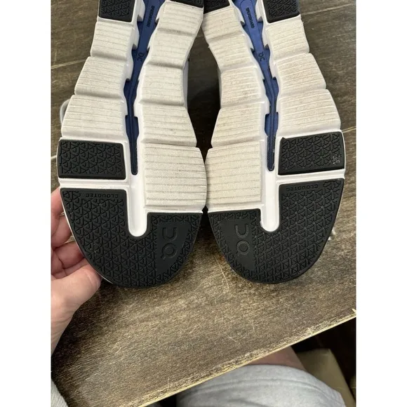 On‎ Cloudrift White/Cobalt Sample Size 10