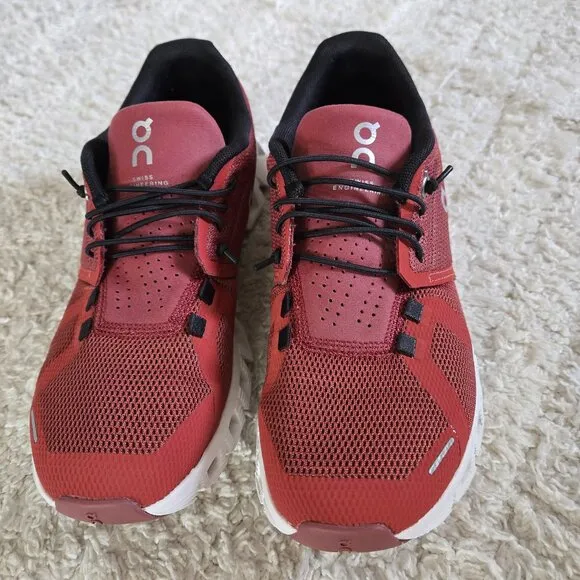 On Running Cloud 5 Women’s Running Shoes Size 7 Orange