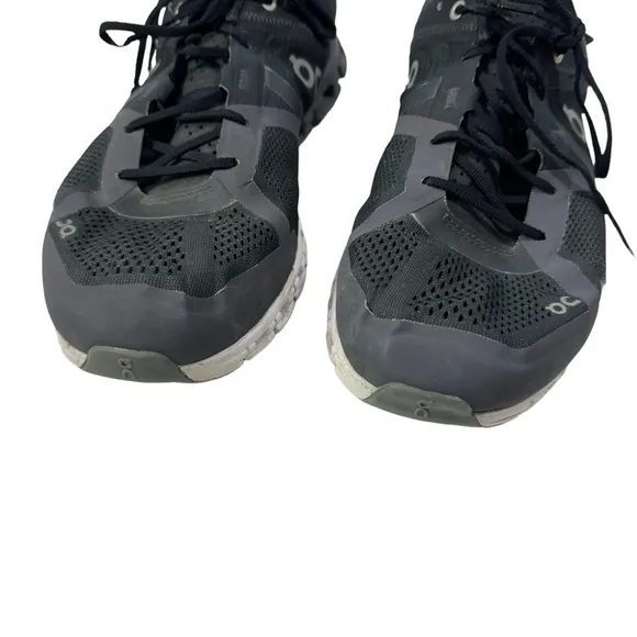 On Running Cloud Speedboard Cloudtec  Running Shoes in Black Size 11