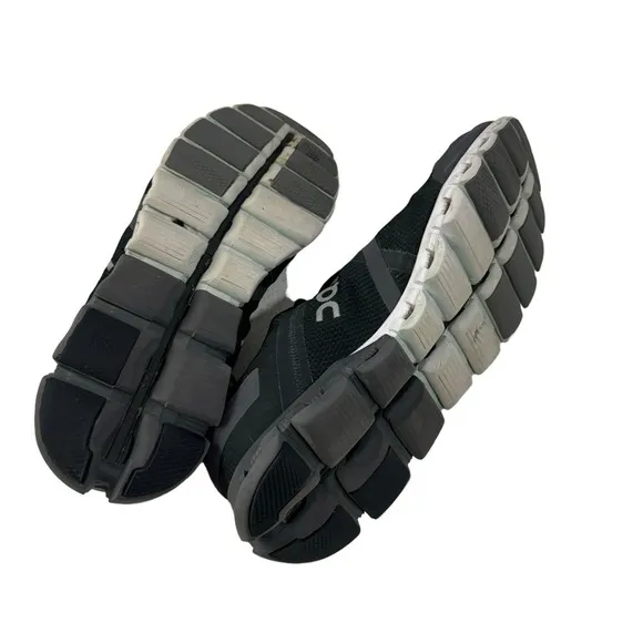 On Running Cloud Speedboard Cloudtec  Running Shoes in Black Size 11