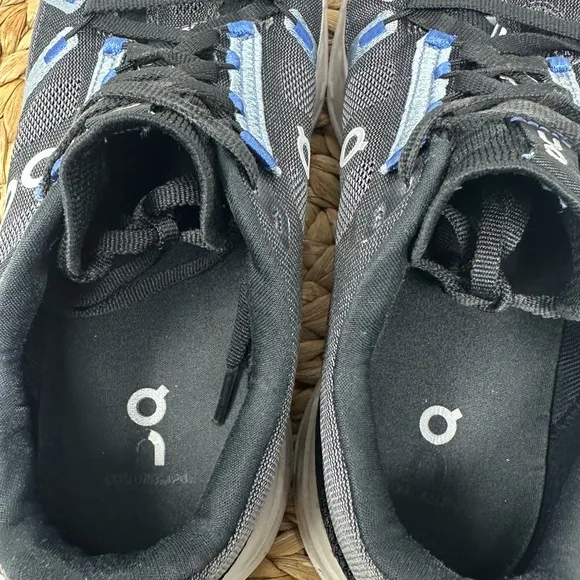 ON RUNNING Cloudeclipse Running Shoes Black Frost White Size 9 Men's