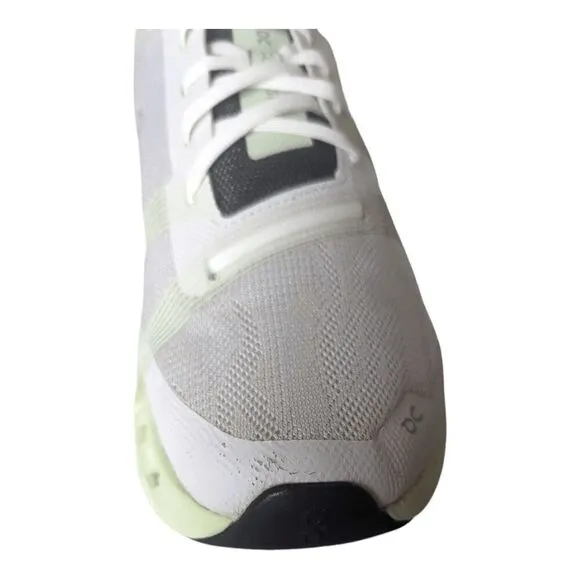 ON RUNNING Cloudgo &quot;Frost/Hay' Running Shoes Size 10.5