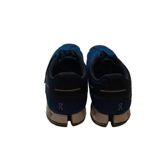 On Running  Man Shoes Size 13.5