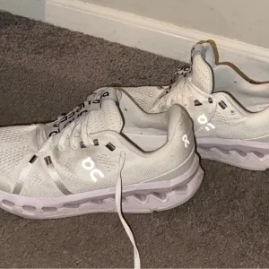 On Running Men White Running Shoes