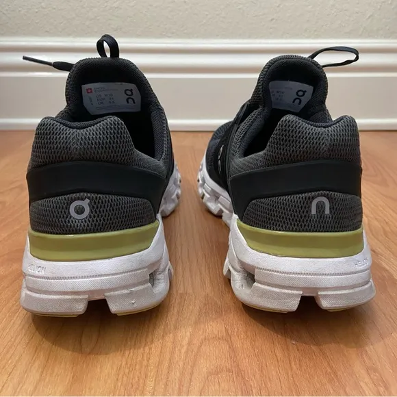 On Running Men’s CloudSwift Distressed Running Shoes Size 10
