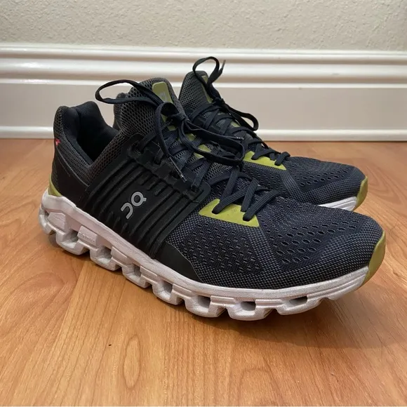 On Running Men’s CloudSwift Distressed Running Shoes Size 10