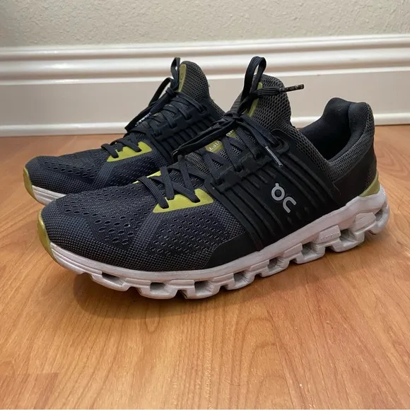 On Running Men’s CloudSwift Distressed Running Shoes Size 10