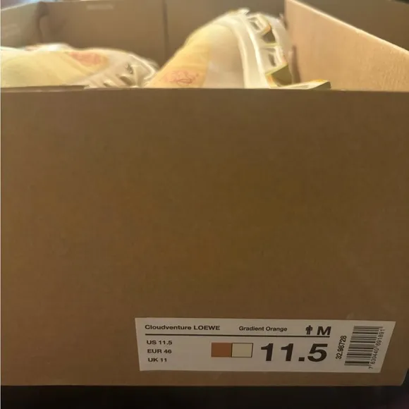 On Running Men’s Gradient Running Shoes - Cream and Tan