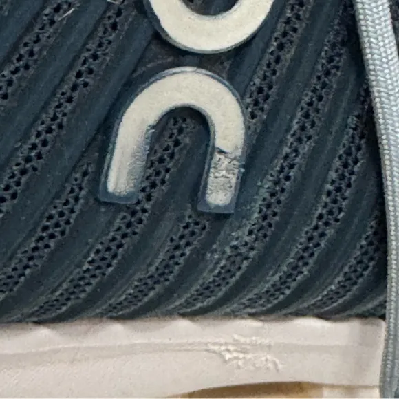 On Running On Cloud Cloudswift Navy Blue Running Shoe Sneaker Size 13