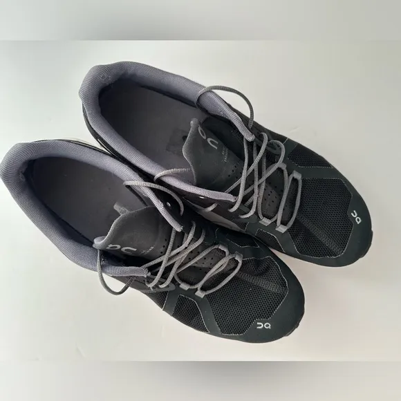 ON RUNNING Shoes - Black