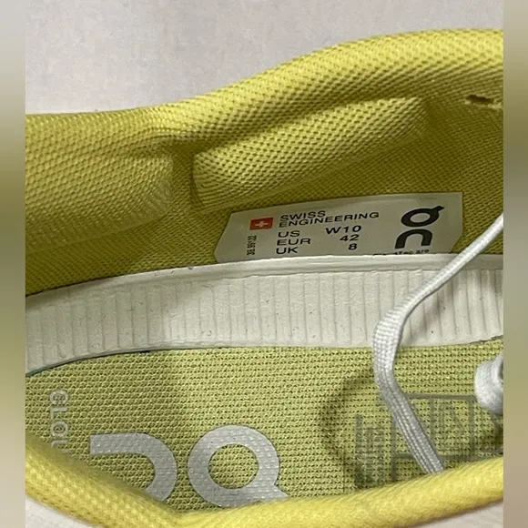ON Women's Cloud X Shift Running Sneaker Shoes, Vapor/Acacia