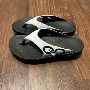 OOFOS MEN'S OORIGINAL SPORTSANDAL - CLOUD SIZE EU39