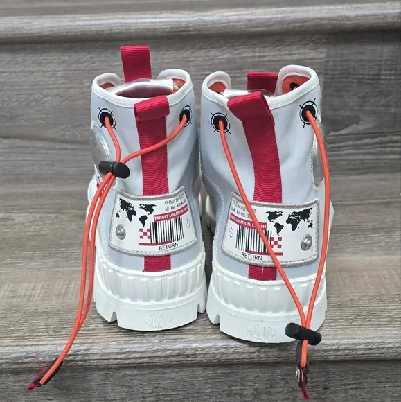 Palladium men's white sneakers w red and orange accents high top MEN'S 10.5 W 12