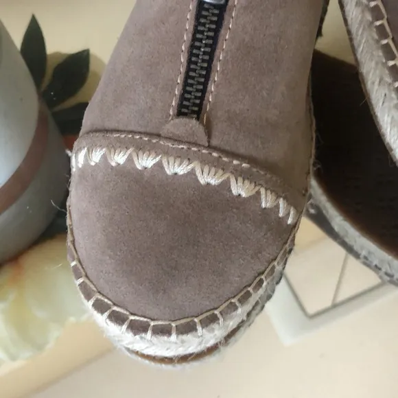 Patricia Nash Women Suede Edpadrille Flats Brown Shoes