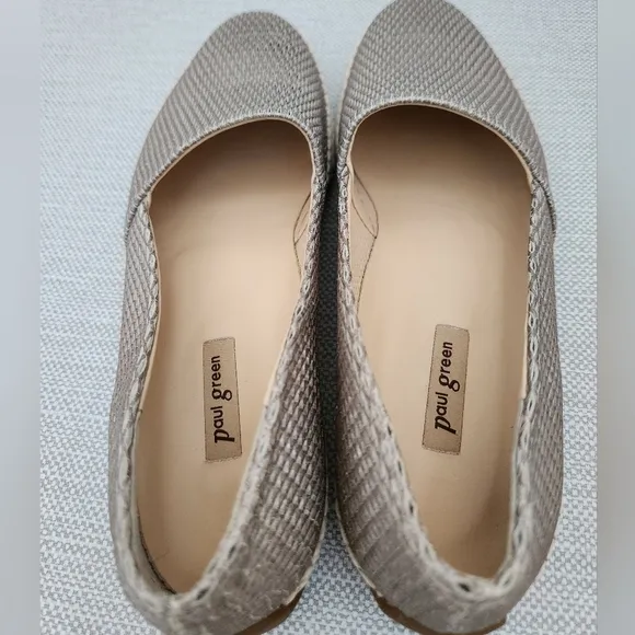 Paul Green Layla beige diamond embossed leather espadrille loafer Aus 4 US 5.5
