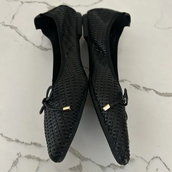PAZZION Eliza Weaved Bow Flats Slip On in Black Women’s size 40/9