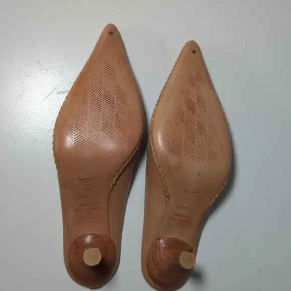 PAZZO Women's Kadola 4 Mules Shoes Kitten Heels Nude Tan Leather Embroidered 7.5
