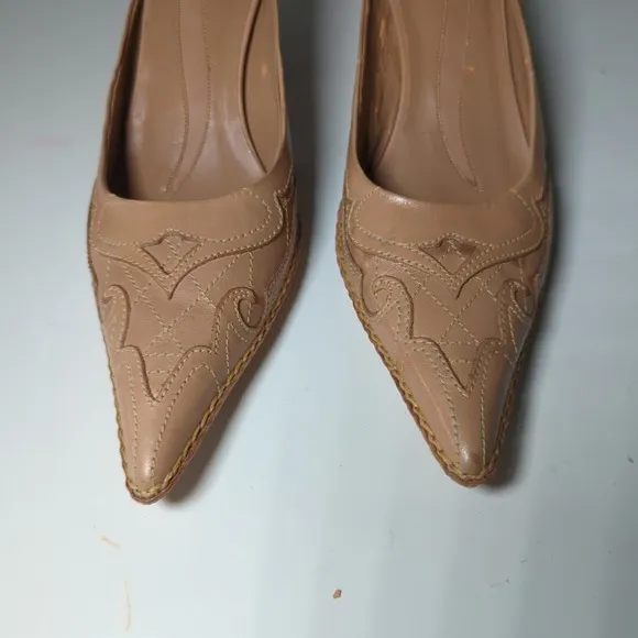 PAZZO Women's Kadola 4 Mules Shoes Kitten Heels Nude Tan Leather Embroidered 7.5