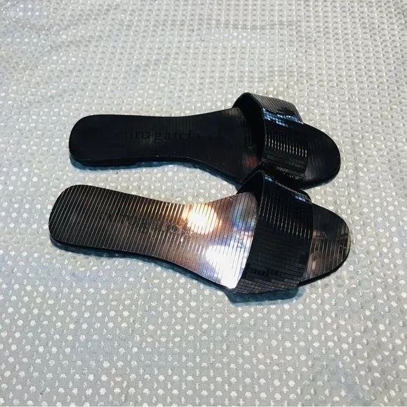 Pedro García sandals