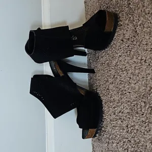 Pedro Garcia Petunia perforated black suede heels-37.5