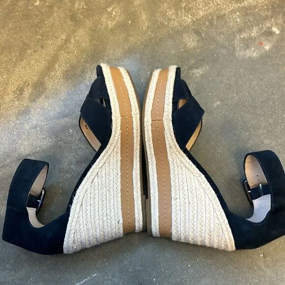 Pelle Moda wedges suede sandals blue 8.5