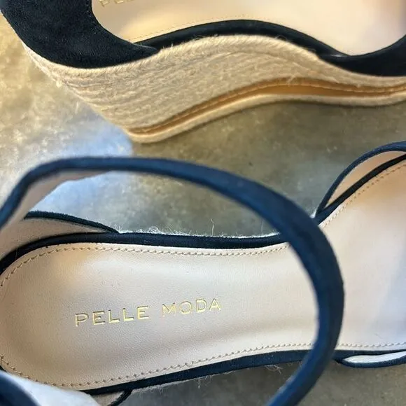 Pelle Moda wedges suede sandals blue 8.5