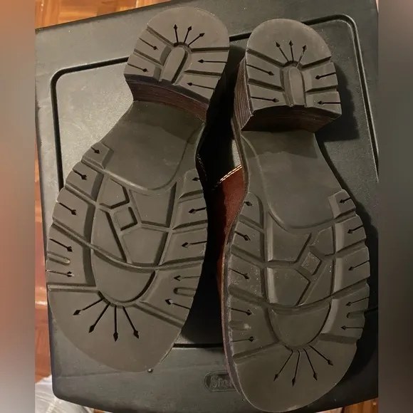 Pesáro sandals