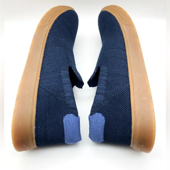 Peter Millar Men’s Navy Blue Sneakers Size 11 NWOT