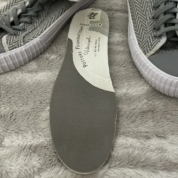 PF flyers, gray zigzag, high top sneakers unisex men’s size 10.5 women’s 12