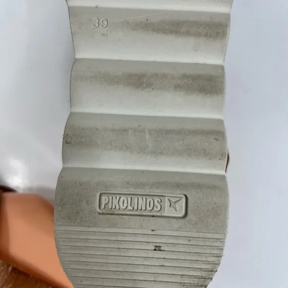 Pikolinos sandals EUC euro size 39