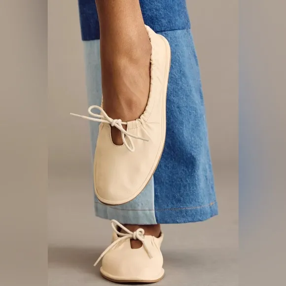 PILCRO ANTHROPOLOGIE 41 Leather Bow Tie Ballet Flats in Cream • 10