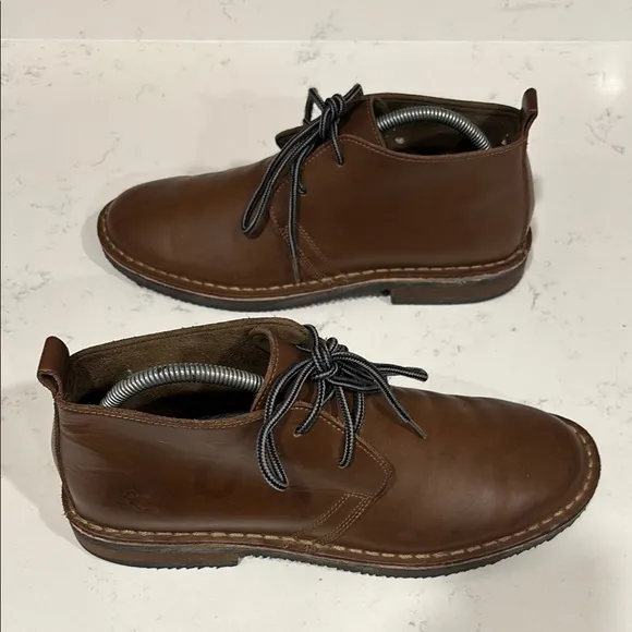POLO by Ralph Lauren leather upper men’s dress shoes size 9 brown color.