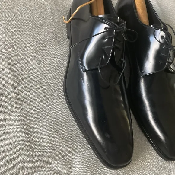 Prada men’s black leather dress shoes,