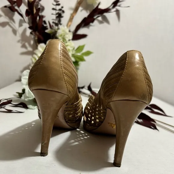 Prada vintage shine leather weave heels, Size 37.5/7 US