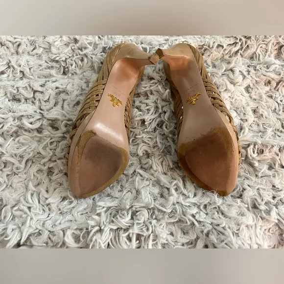 Prada vintage shine leather weave heels, Size 37.5/7 US
