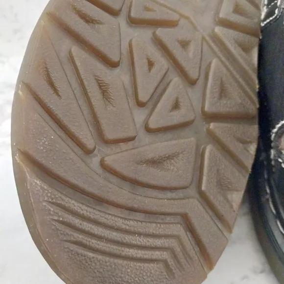 Pre-owned Dr. Martens Leather Fisherman Sandals