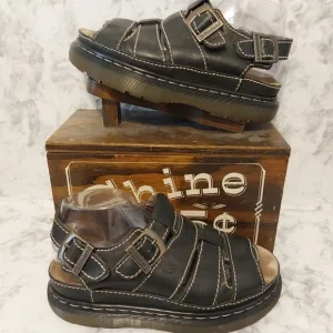 Pre-owned Dr. Martens Leather Fisherman Sandals