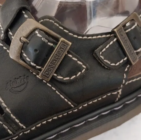 Pre-owned Dr. Martens Leather Fisherman Sandals
