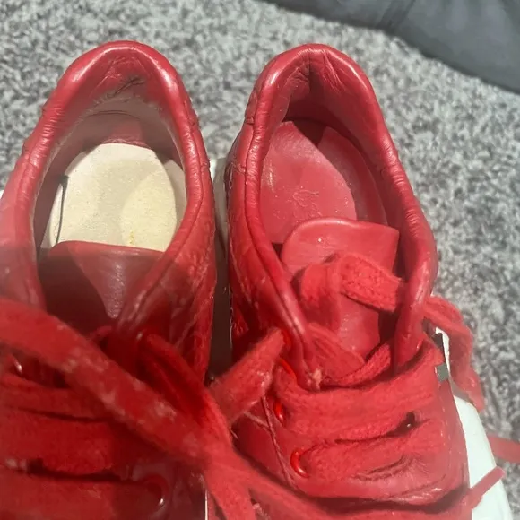 Preowned baby Gucci red leather monogram sneakers sz 21