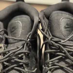 Preowned youth Nike boots. Size 5.5